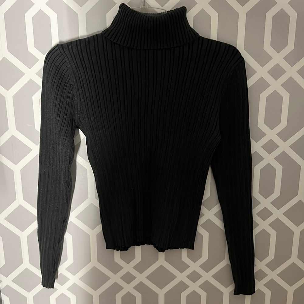 Q&A Womens’ S Turtleneck